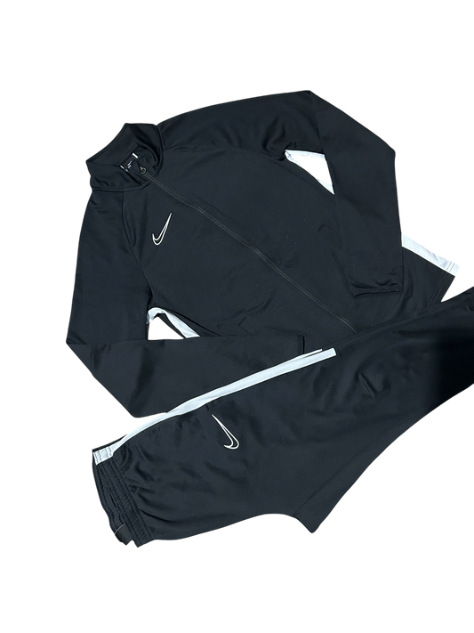 Nike Black Tracksuit – Men’s Small